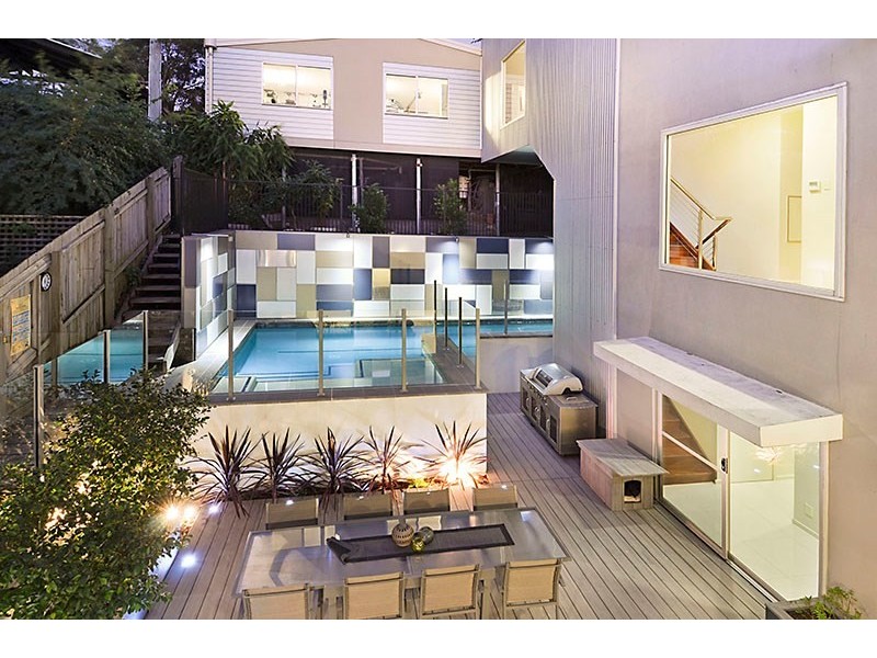 76 Royal Parade, Alderley QLD 4051