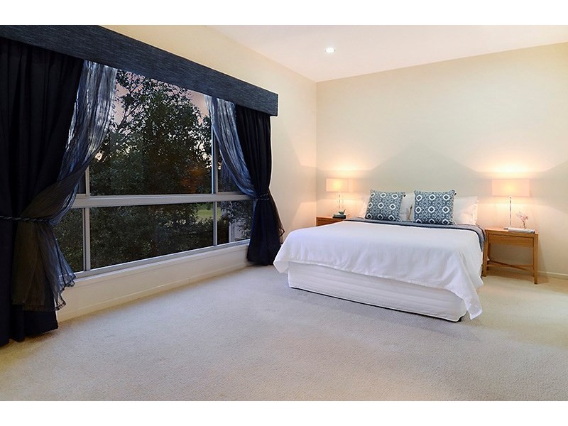 76 Royal Parade, Alderley QLD 4051