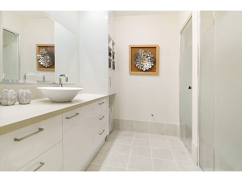 76 Royal Parade, Alderley QLD 4051