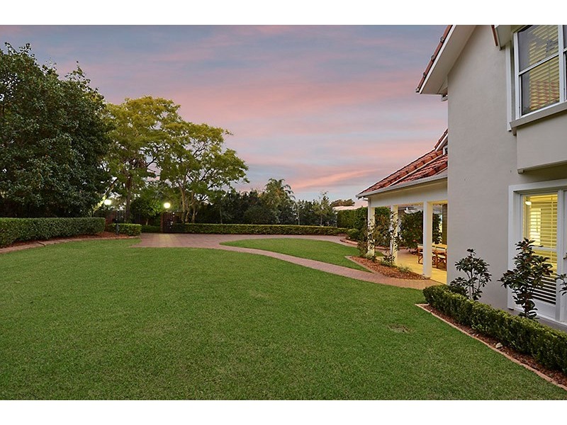 52 Retreat Street, Bridgeman Downs QLD 4035