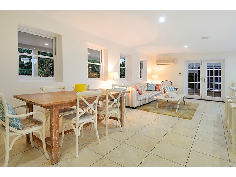 52 Retreat Street, Bridgeman Downs QLD 4035