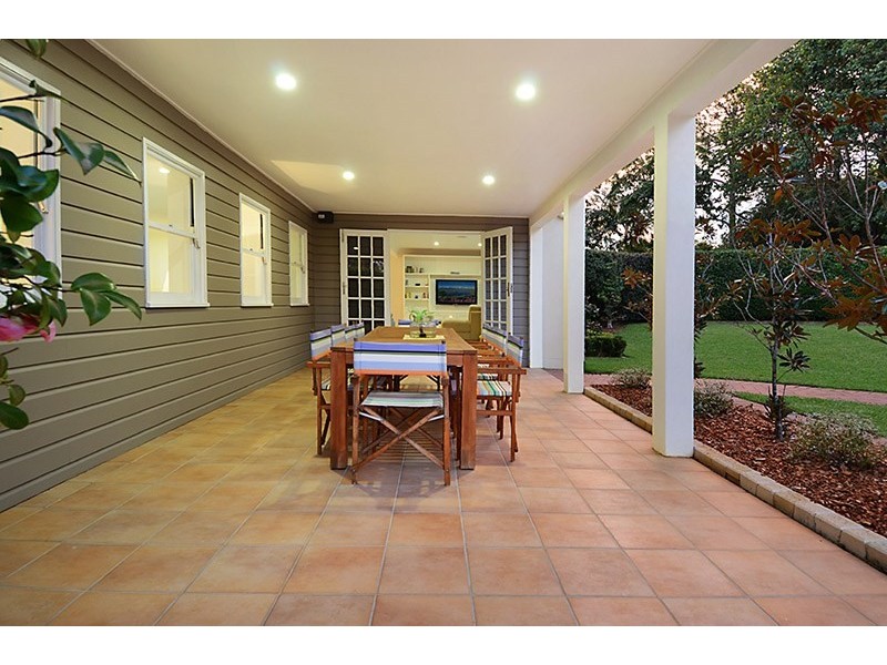 52 Retreat Street, Bridgeman Downs QLD 4035