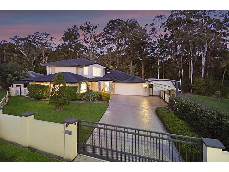30 Fairhaven Place, Albany Creek QLD 4035