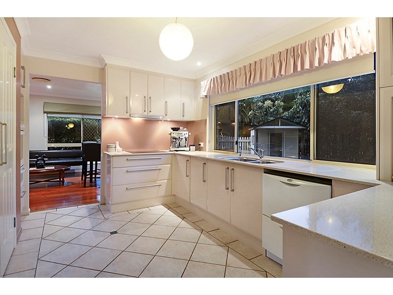 30 Fairhaven Place, Albany Creek QLD 4035