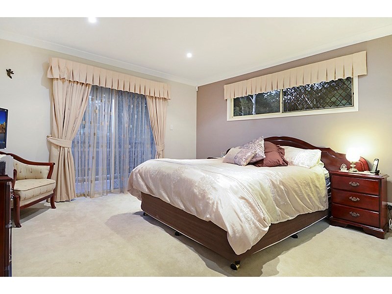 30 Fairhaven Place, Albany Creek QLD 4035