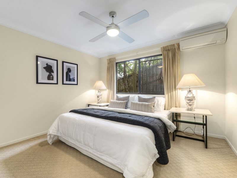 3/24a Crescent Road, Hamilton QLD 4007