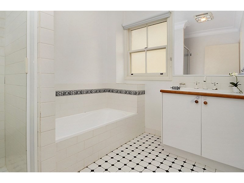 29 Wren Street, Ascot QLD 4007