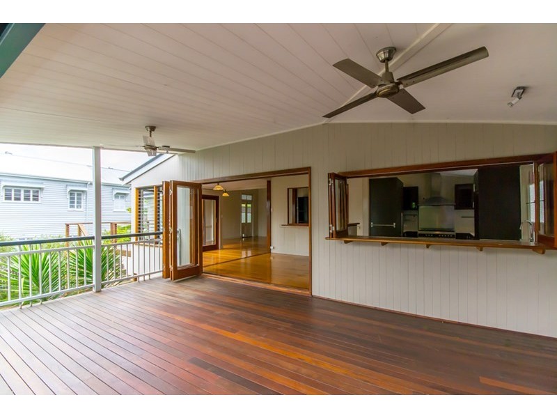 74 Felix Street, Wooloowin QLD 4030