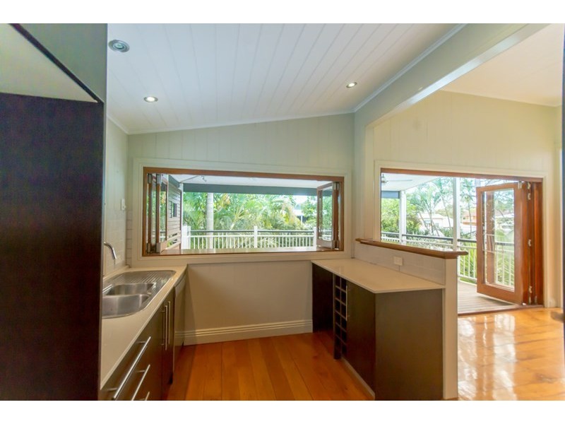 74 Felix Street, Wooloowin QLD 4030