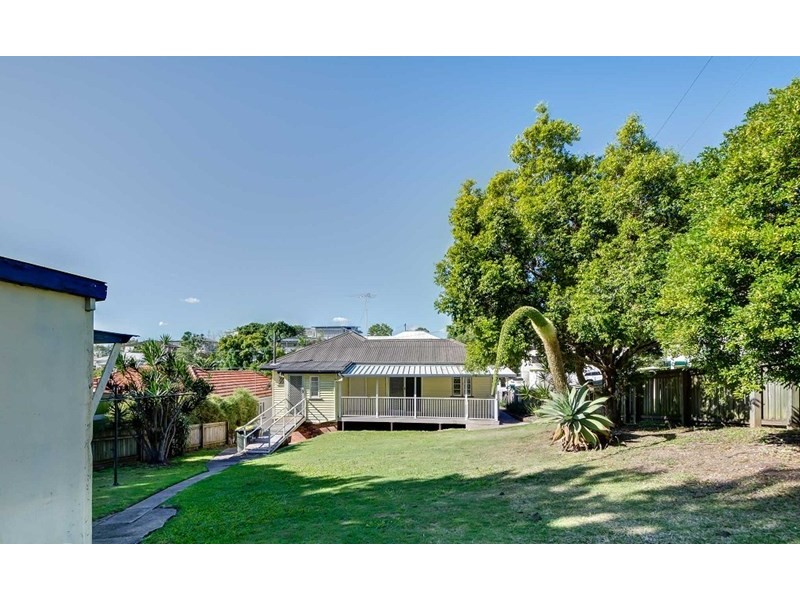 134 Gracemere Street, Grange QLD 4051