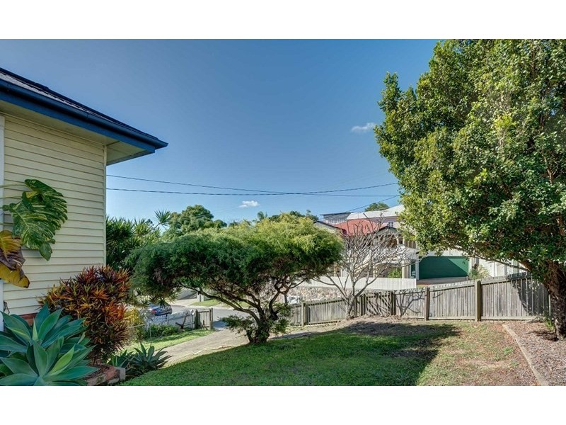 134 Gracemere Street, Grange QLD 4051