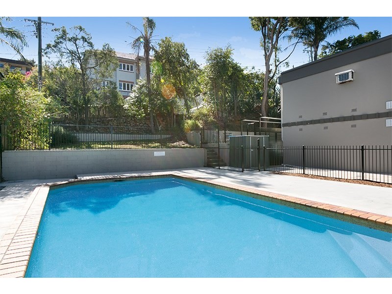 8/256 Kingsford Smith Drive, Hamilton QLD 4007