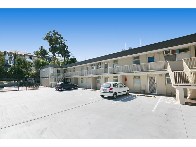 8/256 Kingsford Smith Drive, Hamilton QLD 4007