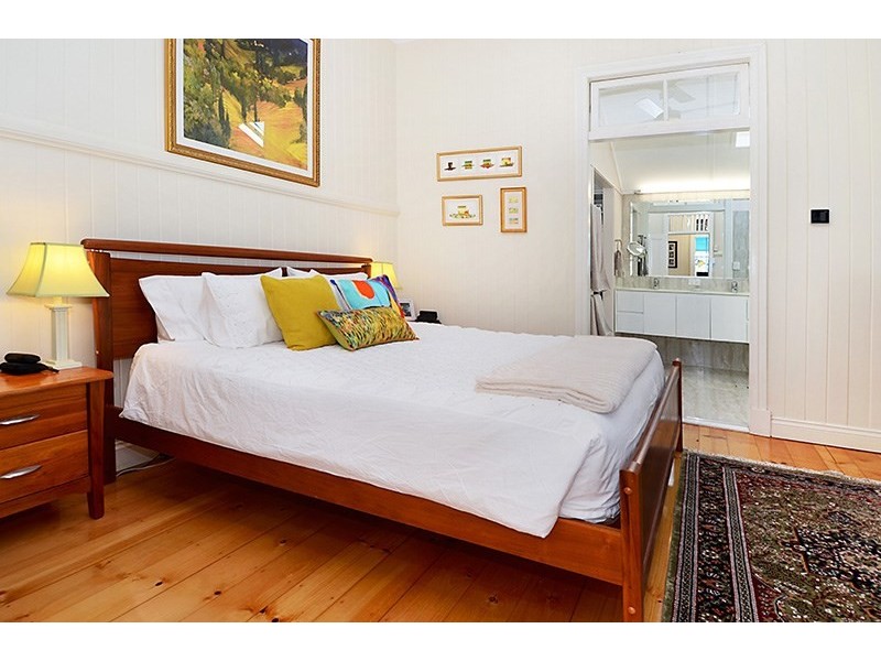 24 Rous Street, Hendra QLD 4011