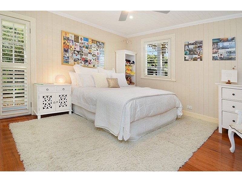 24 Rous Street, Hendra QLD 4011