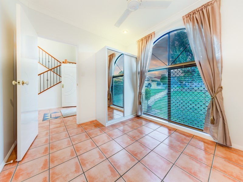 30 Palmetto Place, Bridgeman Downs QLD 4035