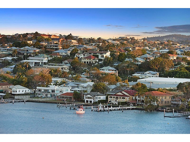 27 Langside Road, Hamilton QLD 4007