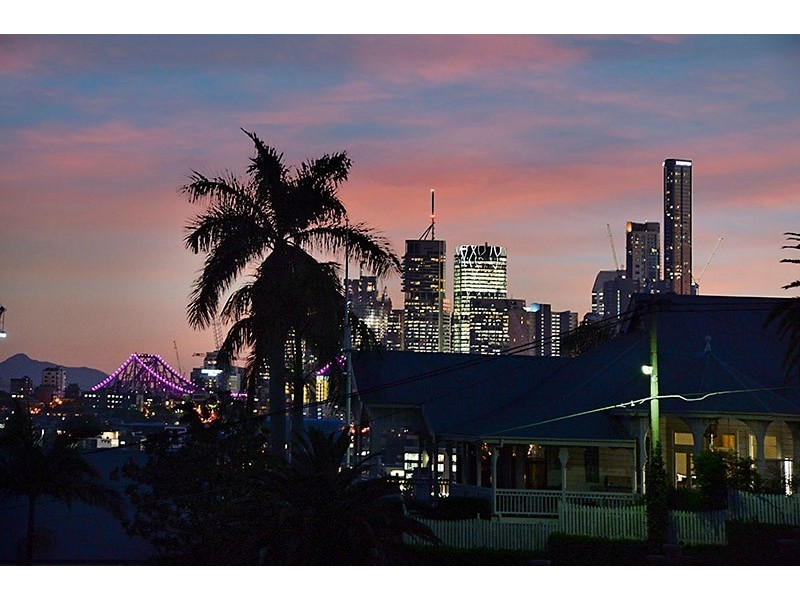 27 Langside Road, Hamilton QLD 4007