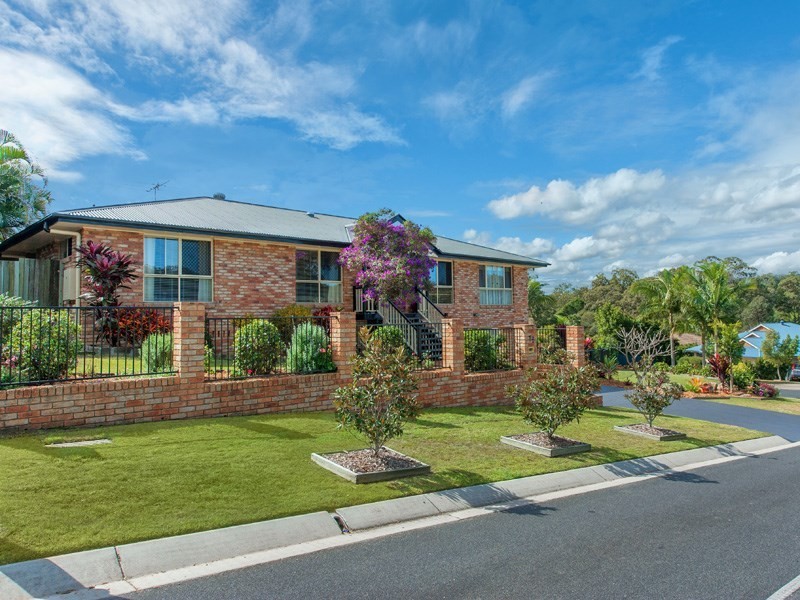 16 Bauple Street, Albany Creek QLD 4035