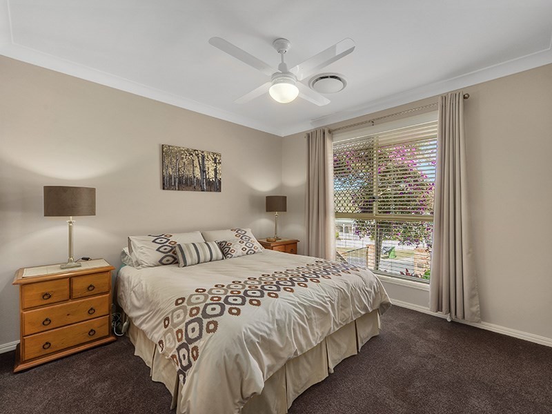 16 Bauple Street, Albany Creek QLD 4035