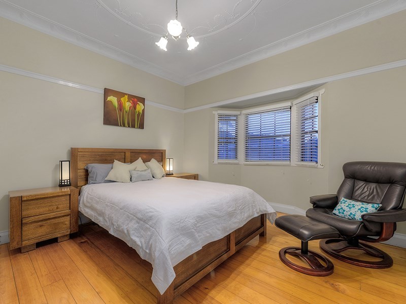 15 Coronella Street, Hendra QLD 4011