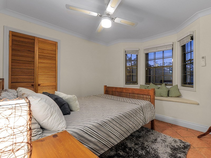 15 Coronella Street, Hendra QLD 4011