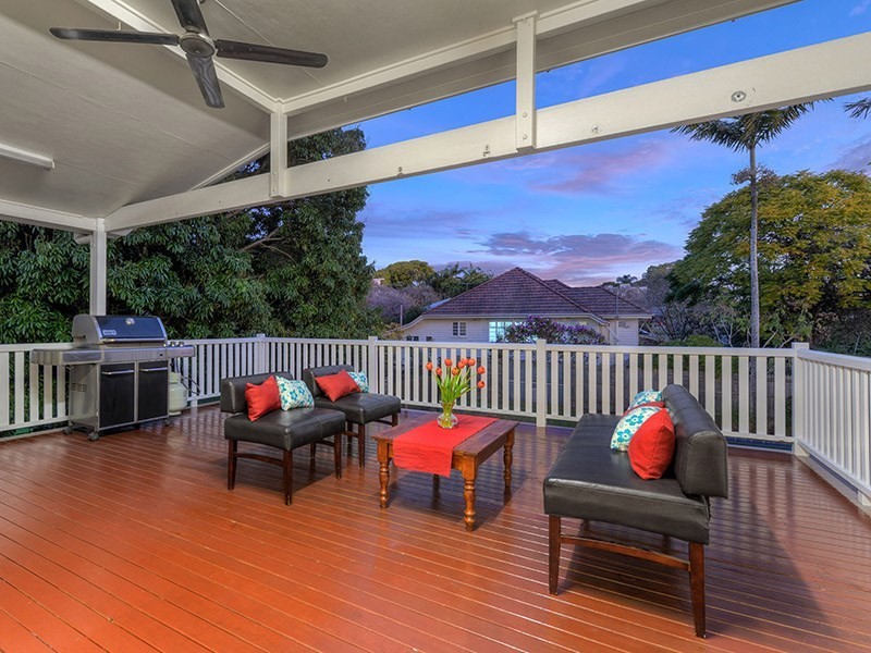 15 Coronella Street, Hendra QLD 4011