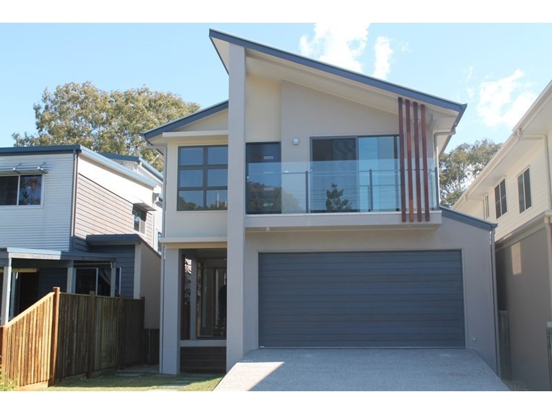 21 Chaseley Street, Nudgee Beach QLD 4014