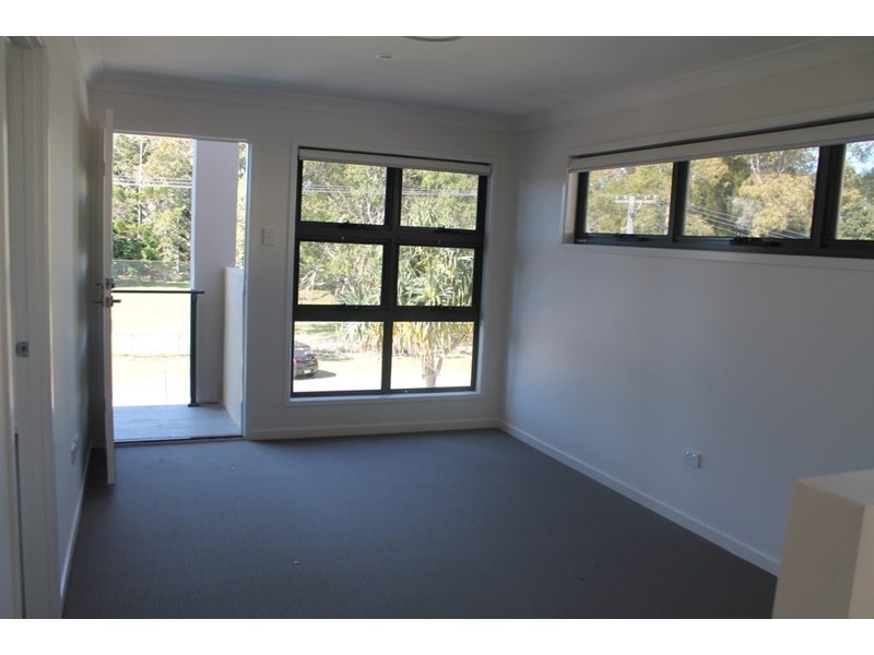 21 Chaseley Street, Nudgee Beach QLD 4014