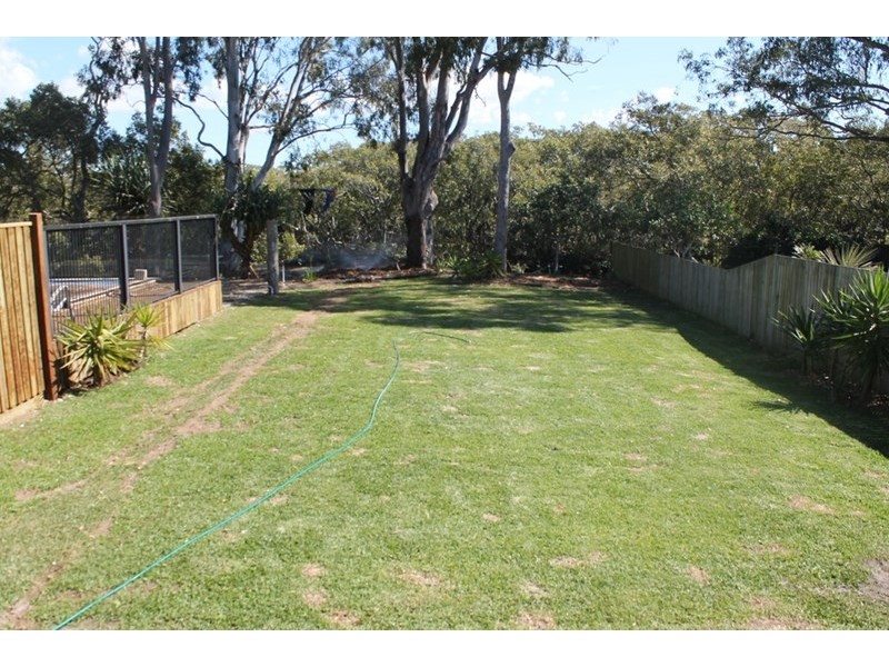 21 Chaseley Street, Nudgee Beach QLD 4014
