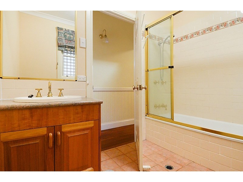 37 Chermside Street, Grange QLD 4051