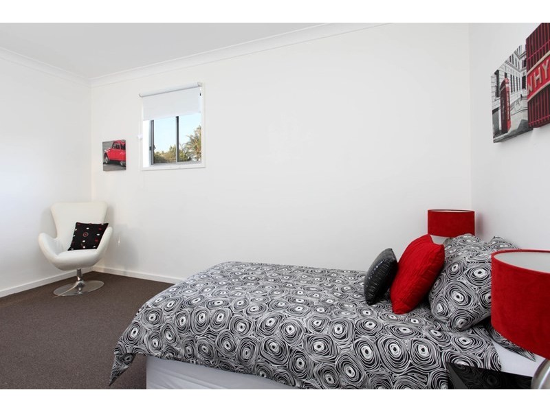 24 Priestley Road, Bridgeman Downs QLD 4035