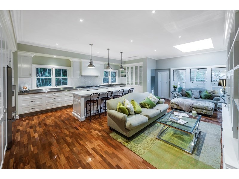 12 Ascot Street, Ascot QLD 4007