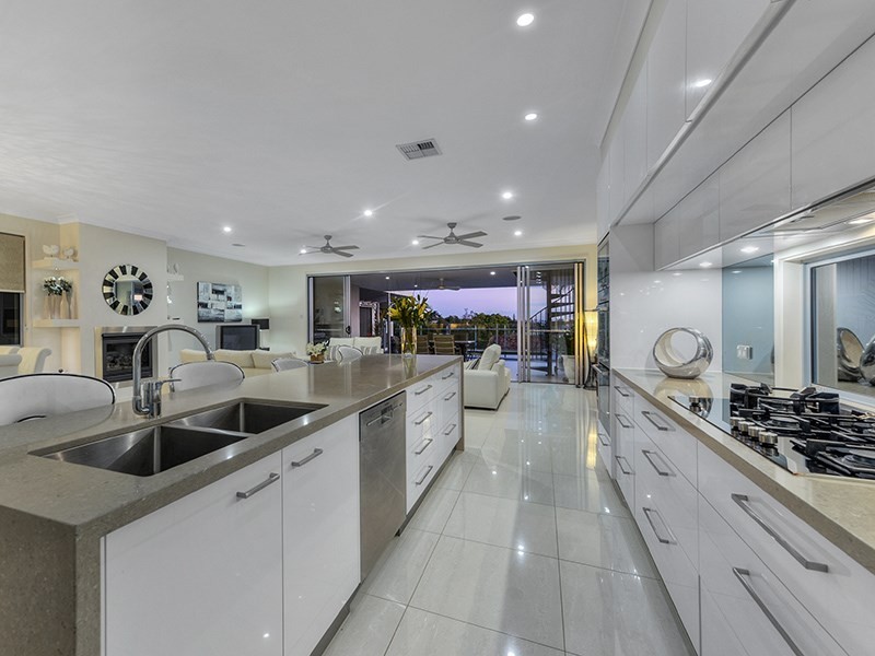 30 Victoria Parade, Clayfield QLD 4011