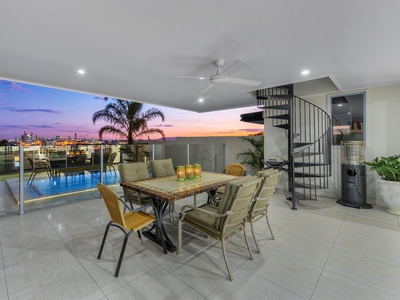 30 Victoria Parade, Clayfield QLD 4011