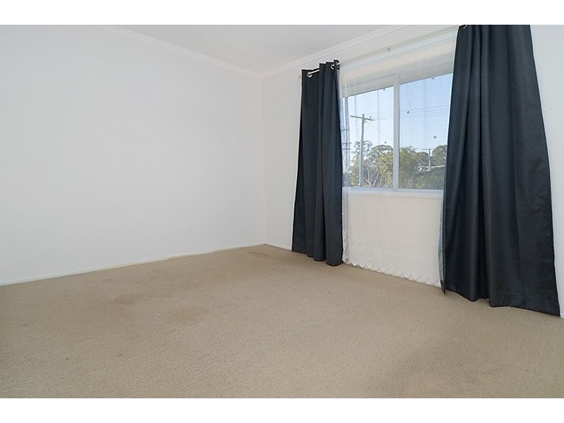 1 Ellerdale Street, Strathpine QLD 4500