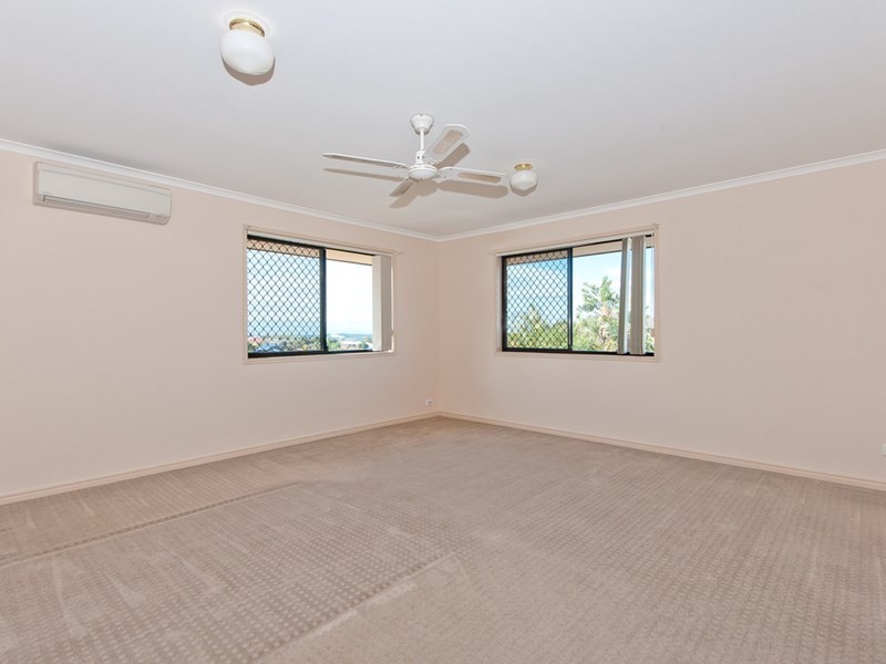 14 Monica Court, Eatons Hill QLD 4037