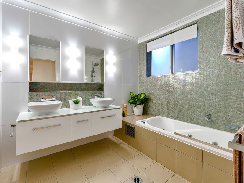 47 Fifth Avenue, Wilston QLD 4051