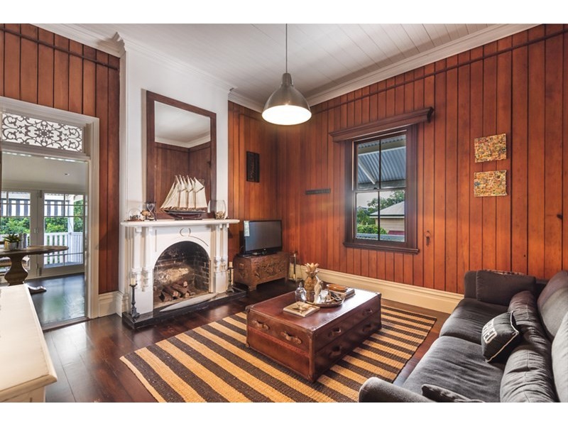 30 Brighton Terrace, Sandgate QLD 4017