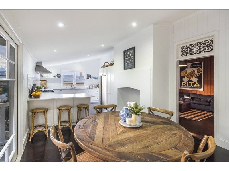 30 Brighton Terrace, Sandgate QLD 4017