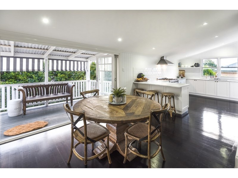 30 Brighton Terrace, Sandgate QLD 4017