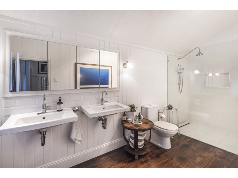 30 Brighton Terrace, Sandgate QLD 4017