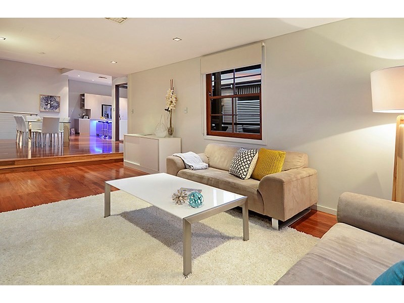 104 Beatrice Terrace, Ascot QLD 4007