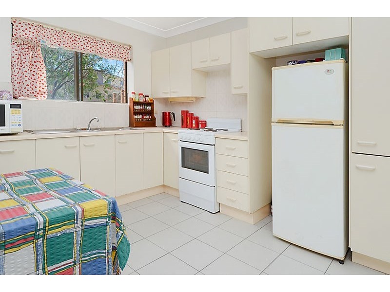 2/15 Buxton Street, Ascot QLD 4007