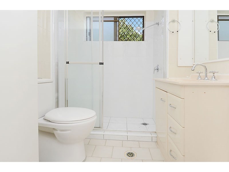 2/15 Buxton Street, Ascot QLD 4007