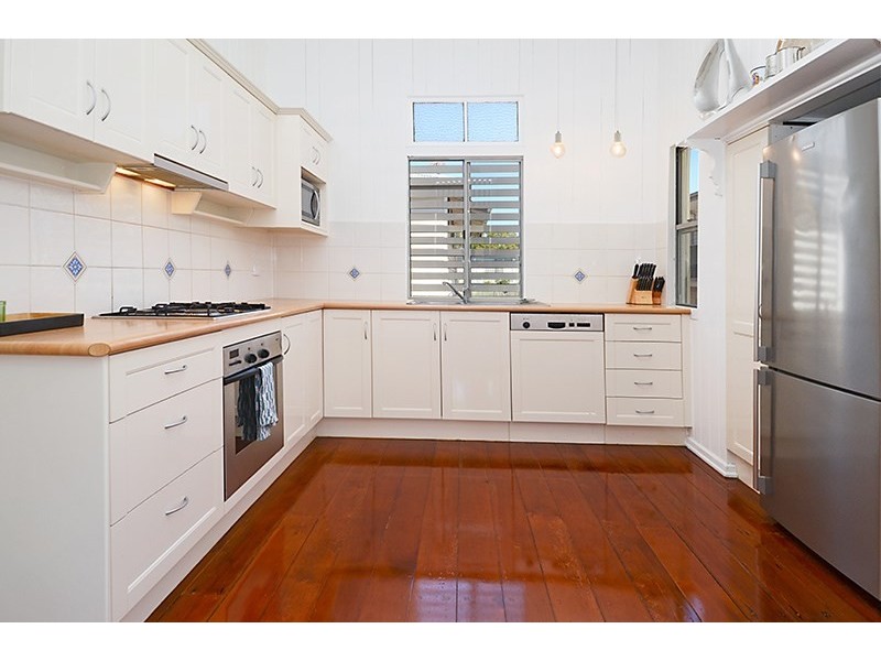 18 Brassey Street, Ascot QLD 4007