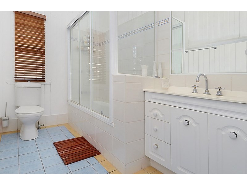 18 Brassey Street, Ascot QLD 4007