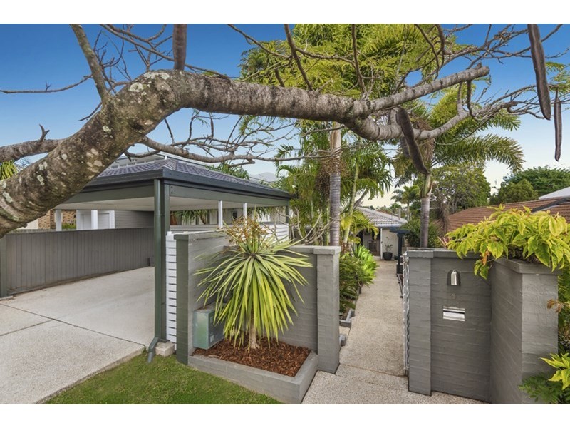 8 Doncaster Street, Hendra QLD 4011