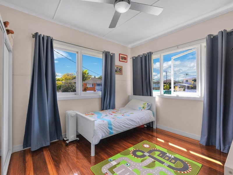 29 Marford Street, Chermside West QLD 4032