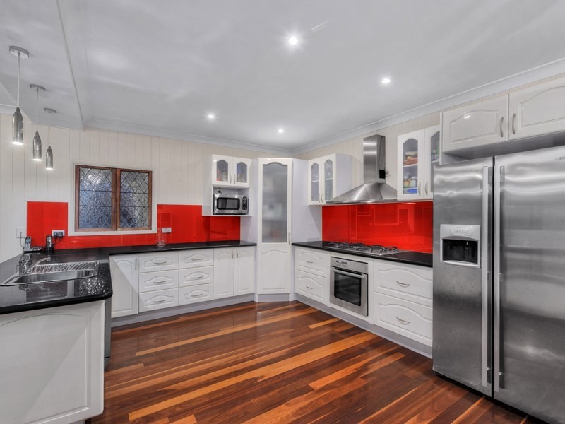 61 Clarke Street, Hendra QLD 4011